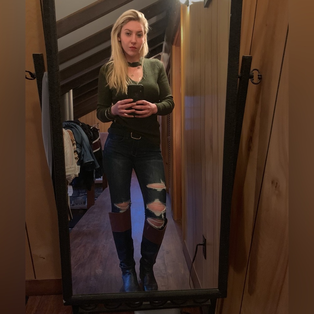 Meet your Posher, Jenee
